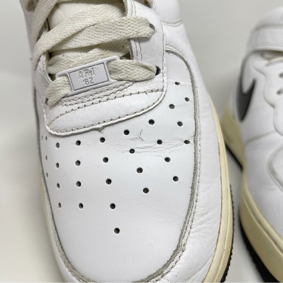 Nike Air Force 1 Mid ‘07 Sneakers - Picture 9 of 11